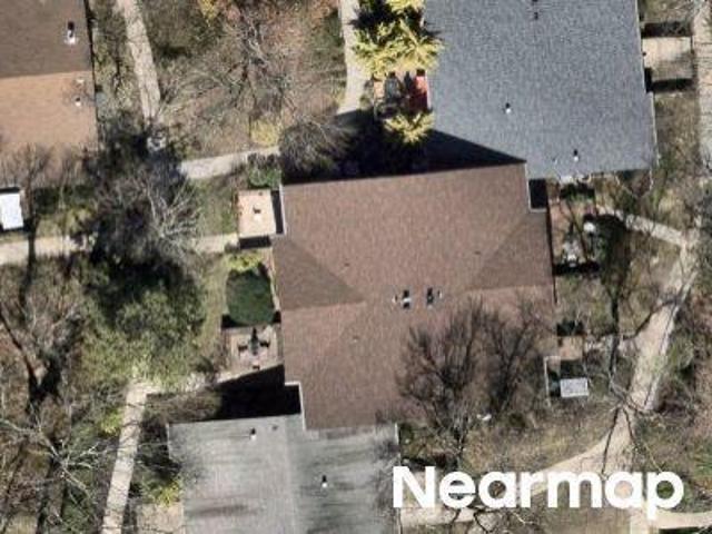 Cambridge Dr