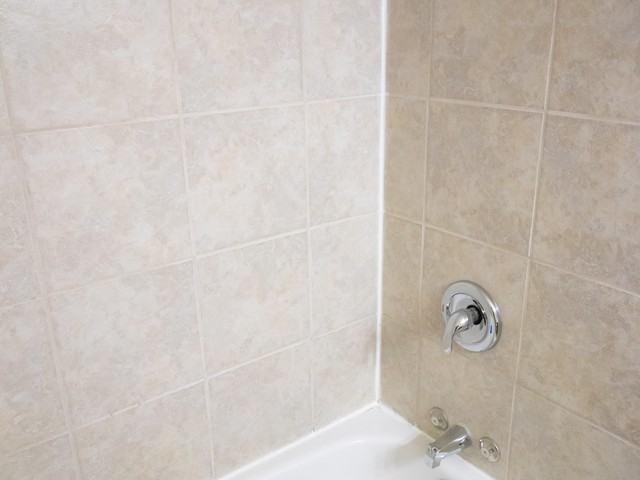 Cambridge House 1 Bedroom Apartment for Rent at 175 Columbia Blvd W, Lethbridge, AB T1K 4B7 Varsity Village