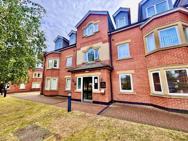 Cambridge Square, Middlesbrough, TS5 2 bed apartment to rent £750 pcm £173 pw