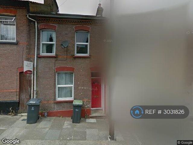 Cambridge St, Luton, LU1 3 bed terraced house to rent £1,250 pcm £288 pw