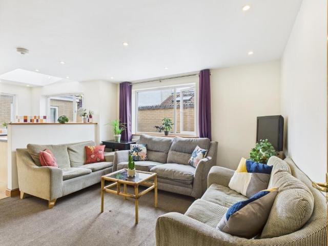 Cambridge Street, Norwich NR2, 6 bed end terrace house to rent, £2,250 pcm | PrimeLocation