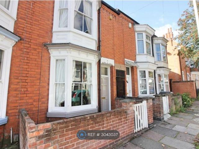 Cambridge Street, Leicester LE3, 3 bed terraced house to rent, £990 pcm | PrimeLocation
