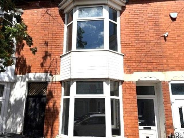 Cambridge Street, Leicester LE3, 3 bed terraced house to rent, £1,200 pcm | PrimeLocation