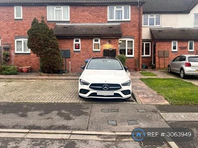 Cambridge Road, West Molesey, KT8 2 bed terraced house to rent £2,200 pcm £508 pw