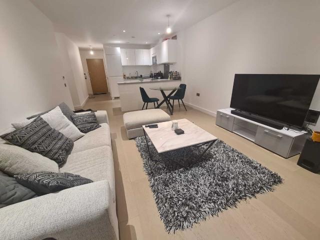 Oculus House, Barking IG11, 2 bed flat to rent, £2,050 pcm | PrimeLocation