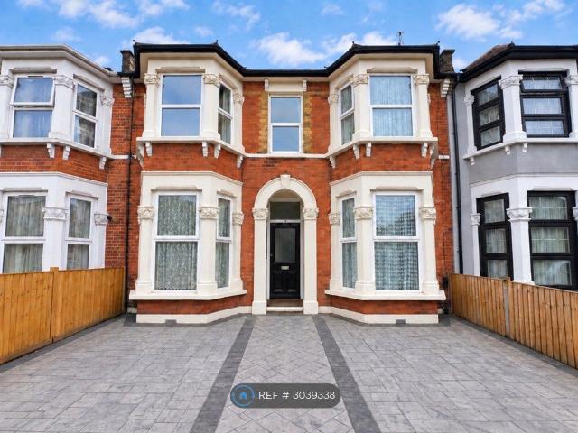 Cambridge Road, Ilford IG3, 7 bed terraced house to rent, £3,250 pcm | PrimeLocation