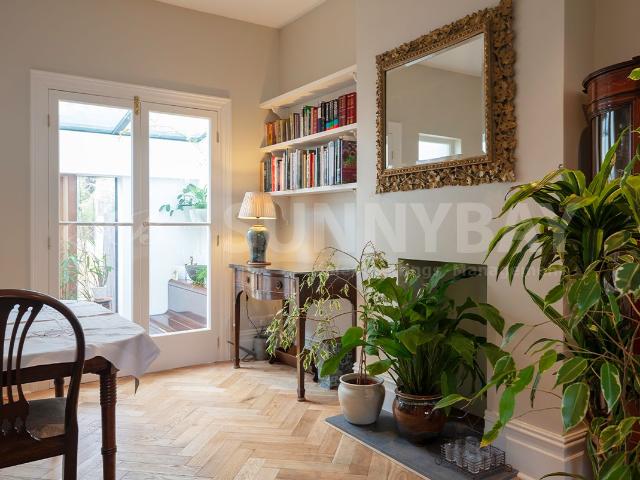 Cambridge Road, London SW20, 5 bed semi detached house to rent, £13,000 pcm | PrimeLocation