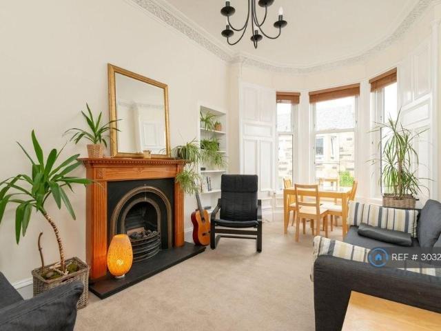 Cambusnethan St, Edinburgh, EH7 1 bed in a flat share to rent £625 pcm £144 pw