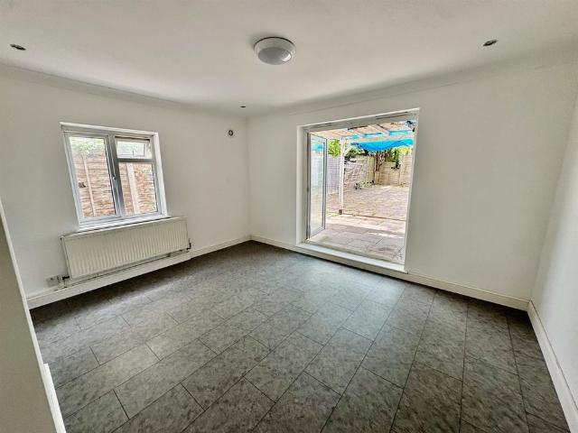 Camden Gardens, Thornton Heath