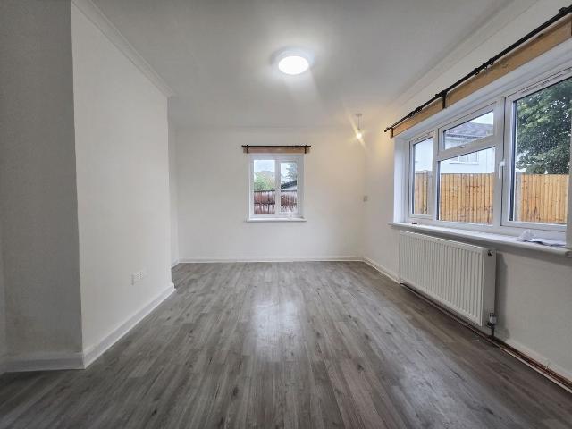 Camden Gardens, Thornton Heath CR7, 3 bed semi detached house to rent, £1,900 pcm | PrimeLocation