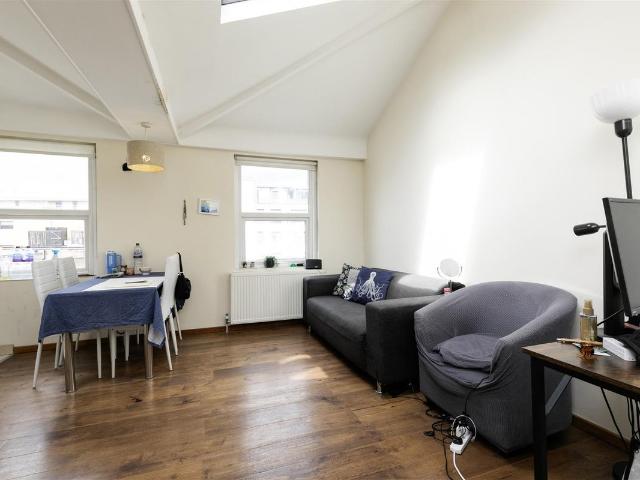 Camden High Street NW1, 1 bed flat to rent, £2,500 pcm | PrimeLocation