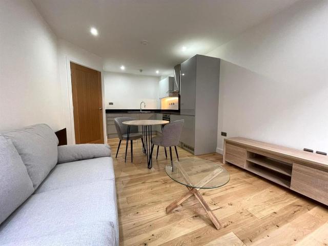 Camden Street, Birmingham B1, 1 bed flat to rent, £1,000 pcm | PrimeLocation