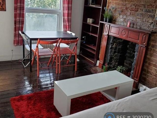 Camden Street, London, NW1 1 bed flat to rent £1,850 pcm £427 pw
