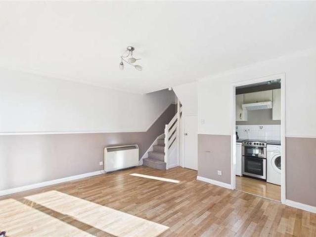 Camden Place, Calcot, Reading, Berkshire, RG31
