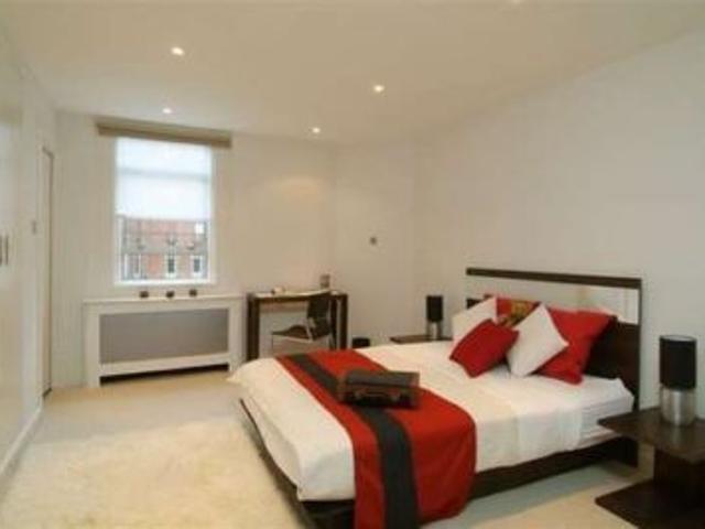 Camden Road, Camden Town NW1, 1 bed flat to rent, £1,700 pcm | PrimeLocation