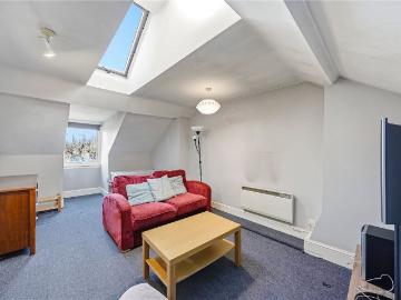 Camden Road, Holloway, London N7, 1 bed flat to rent, £1,750 pcm | PrimeLocation