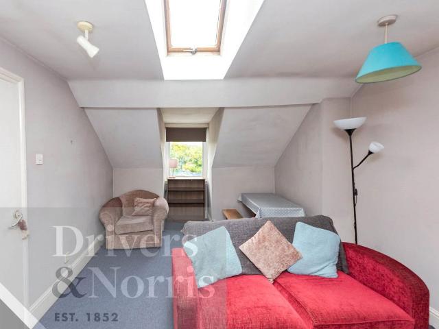 Camden Road, Holloway, London N7, 1 bed flat to rent, £1,850 pcm | PrimeLocation