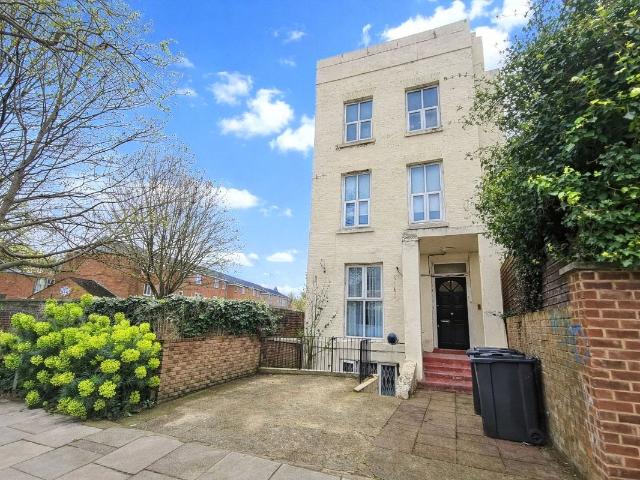 Camden Road, Holloway, London N7, Studio to rent, £1,350 pcm | PrimeLocation