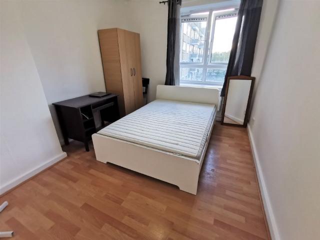 Camden Road, Holloway N7, 4 bed flat to rent, £3,700 pcm | PrimeLocation