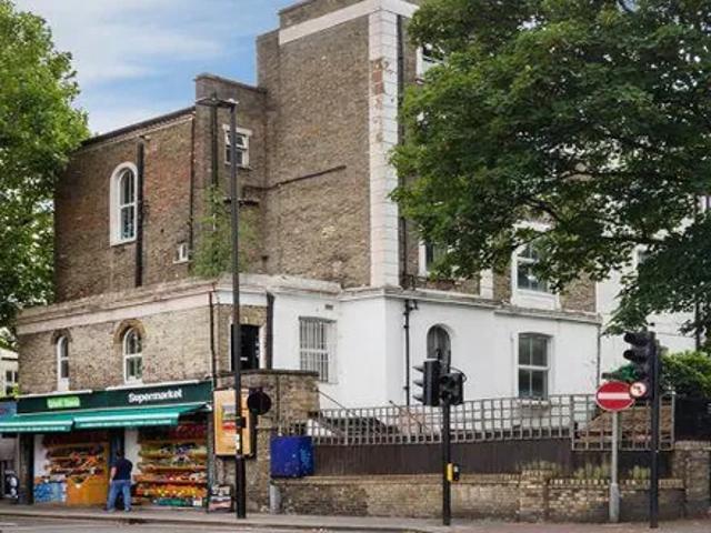 Camden Road, London, N7 0LG, United Kingdom | 3 bed apartment for rent #140398512 | Rentberry