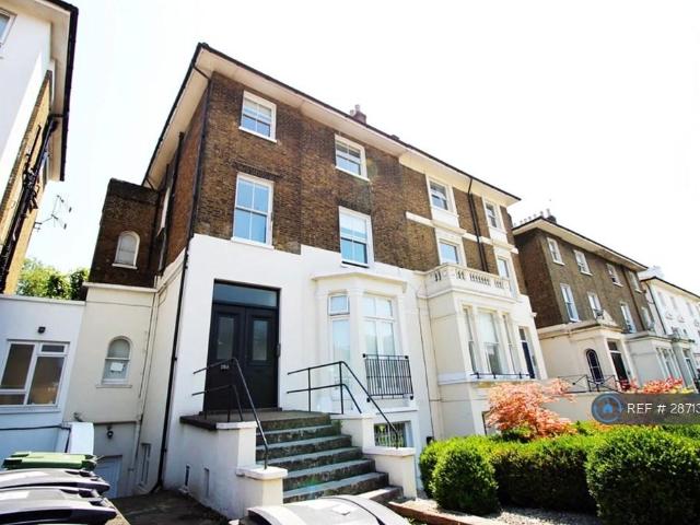 Camden Road, London, NW1 4 bed flat to rent £4,329 pcm £999 pw