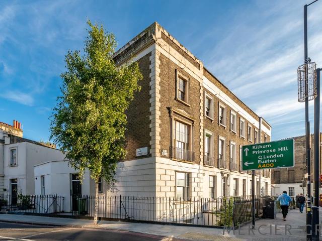Camden Road, London NW1 5 bed flat to rent £4,498 pcm £1,038 pw
