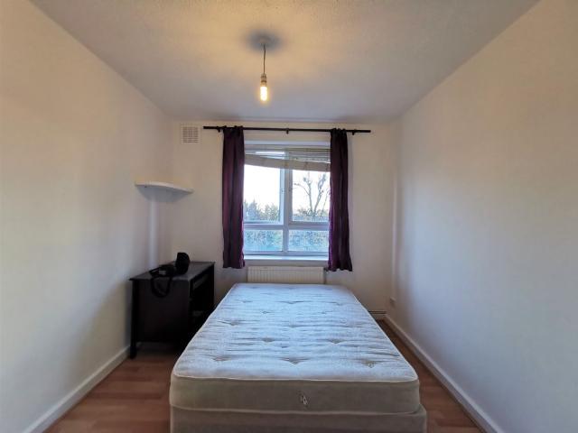 Camden Road, N7, London