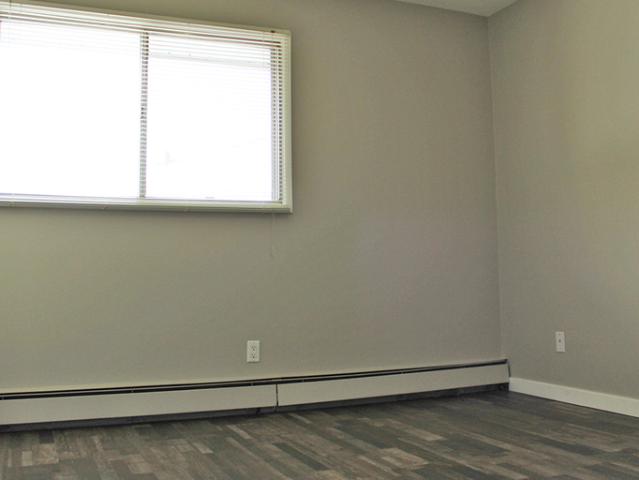 Camelia Court Apartments | 11110 127 Street