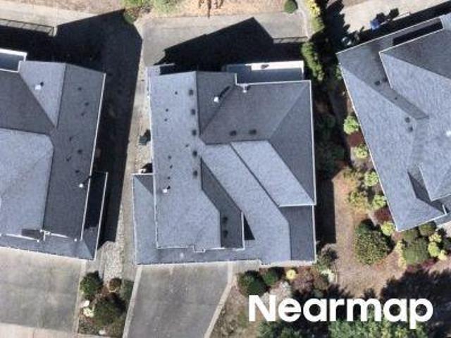 Cameron Dr NE