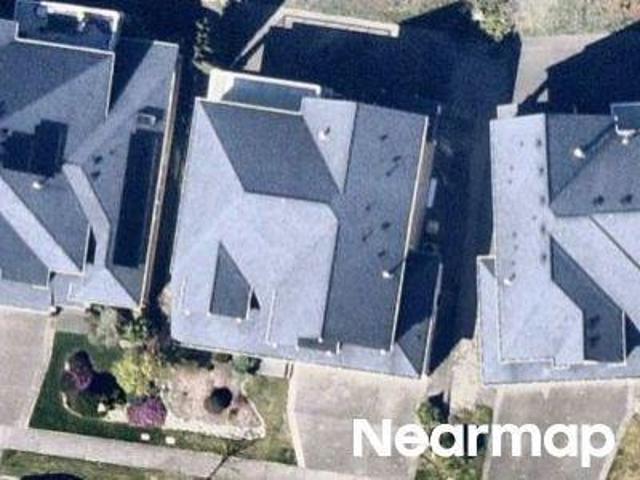 Cameron Dr NE