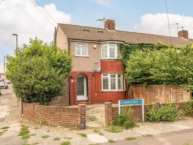 Cameron Road, Catford SE6, 4 bed semi detached house to rent, £3,000 pcm | PrimeLocation