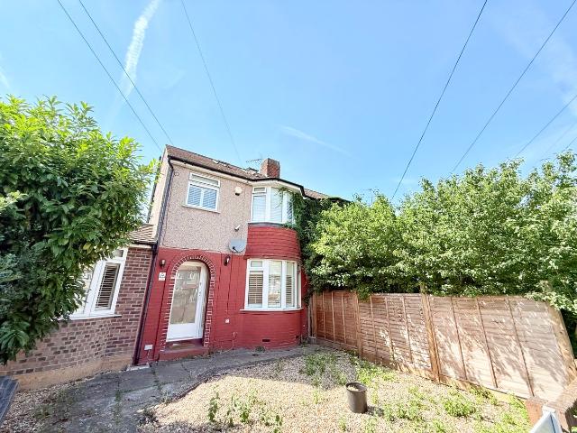 Cameron Road, London SE6, 4 bed end terrace house to rent, £3,000 pcm | PrimeLocation