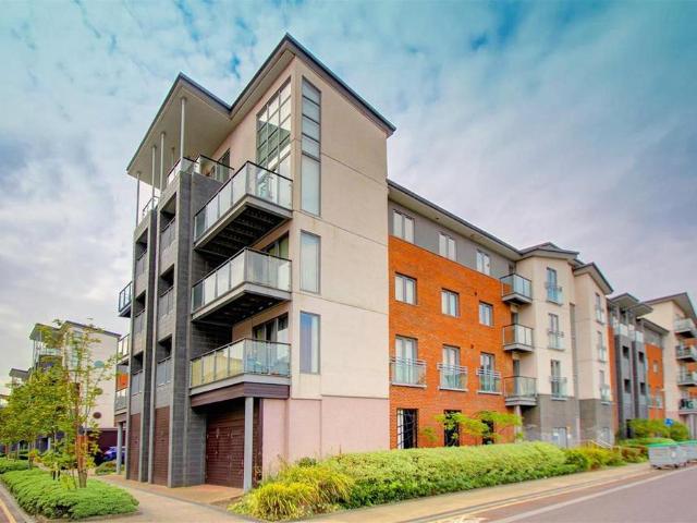 Cameronian Square, Worsdell Drive. 1 bed apartment to rent £950 pcm £219 pw