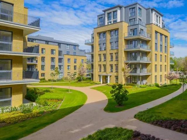 Camera House, Broom Road, London, TW11 9FH, United Kingdom | 3 bed apartment for rent #139071644 | Rentberry