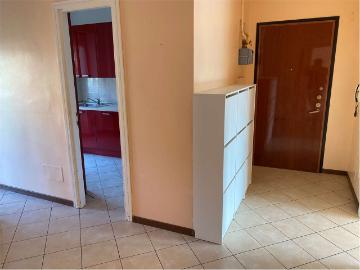 CAMERA IN APPARTAMENTO ARREDATO