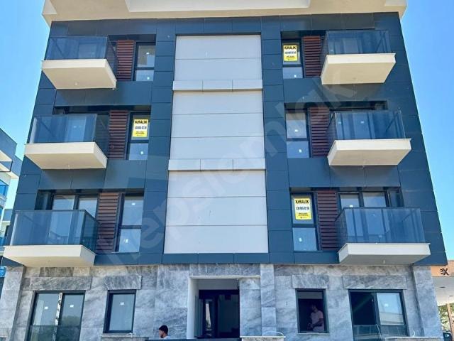 Camikebir mahallesinde yerden ısıtmalı 1+1 kiralık daire