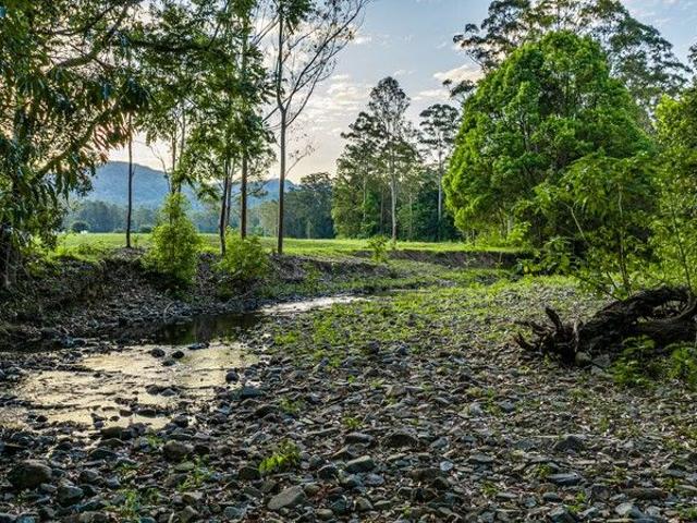 CLEAR INSTRUCTIONS OWNER RETIRING Camp Creek A Private Hinterland Escape with Unrivaled Serenity