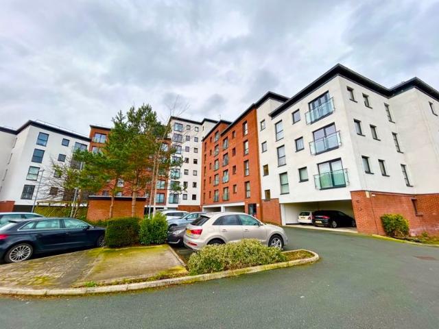 Camp Street, Salford M7, 1 bed flat to rent, £900 pcm | PrimeLocation