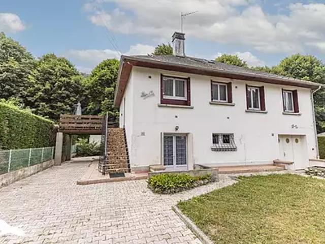 Campan 65710 Achat / Vente maison 5 pièces t5 au dernier étage parking