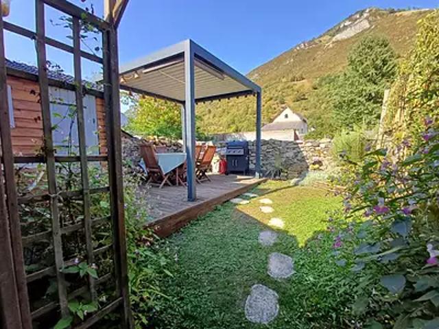 Campan 65710 Achat / Vente maison 6 pièces t6 terrasse cave