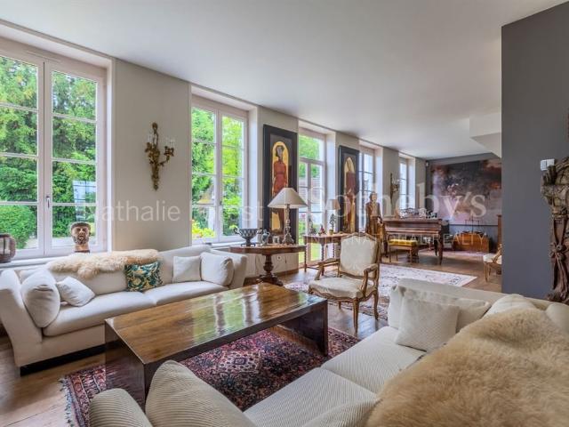 Campagne des weppes, à 2 pas du village, ravissant petit c. 362m² Escobecques
