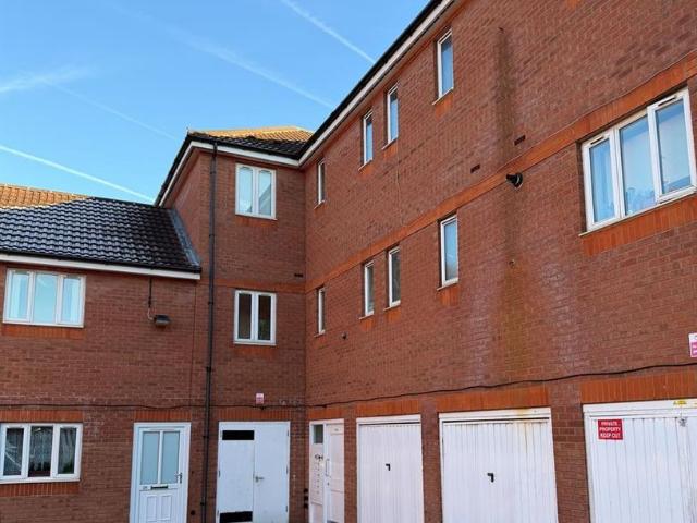 Campbell Close, Nottingham NG8, Property to rent, £725 pcm | PrimeLocation