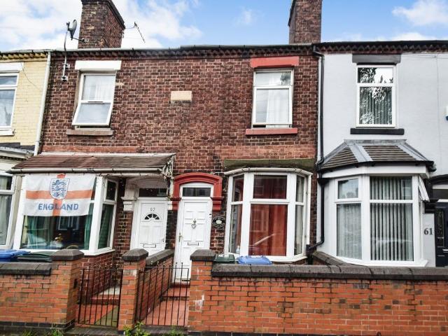 Campbell Road, Stoke On Trent ST4 2 bed terraced house to rent £700 pcm £162 pw