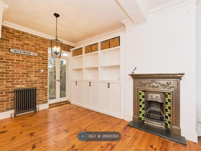 Campbell Road, Twickenham TW2, 3 bed terraced house to rent, £3,250 pcm | PrimeLocation