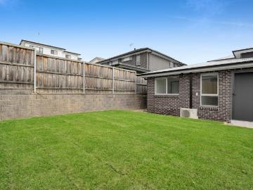House to rent in Ghan - Garden