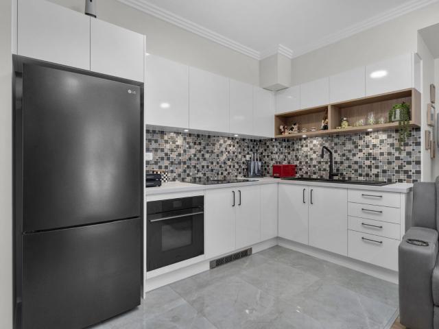 Campbelltown, 3/45 Santana Road