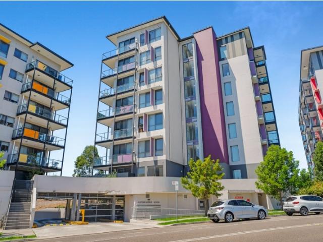 Campbelltown 3/49 Stowe Street