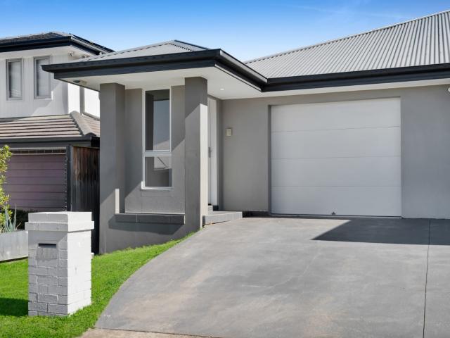 Campbelltown, 82B University Drive
