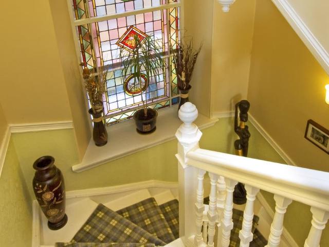 Campbeltown Road | Studio house for rent #95793561 | Rentberry