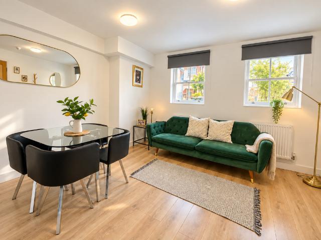 Campdale Road, London N7 2 bed flat to rent £3,300 pcm £762 pw